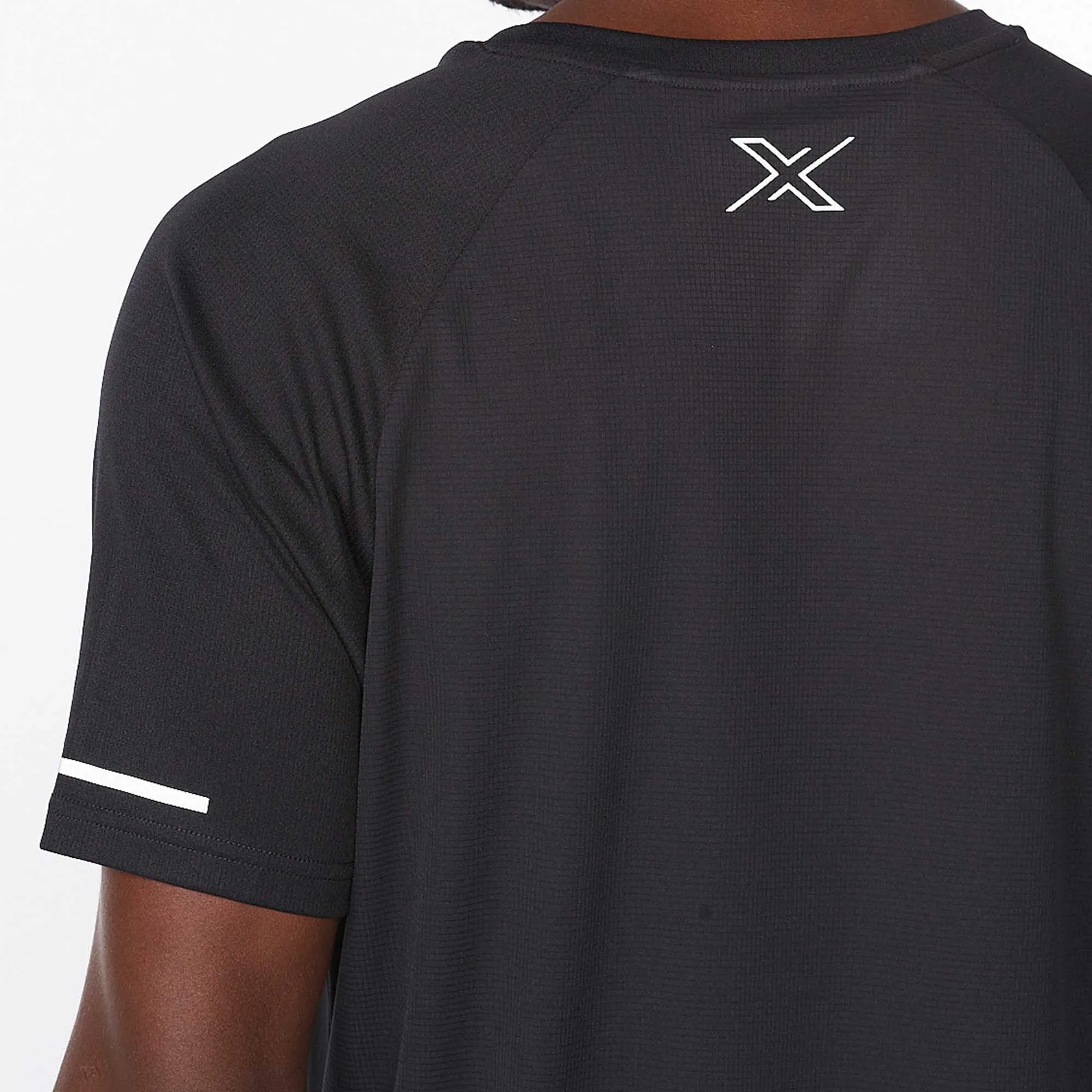 2XU | Men's Aero Tee - Black