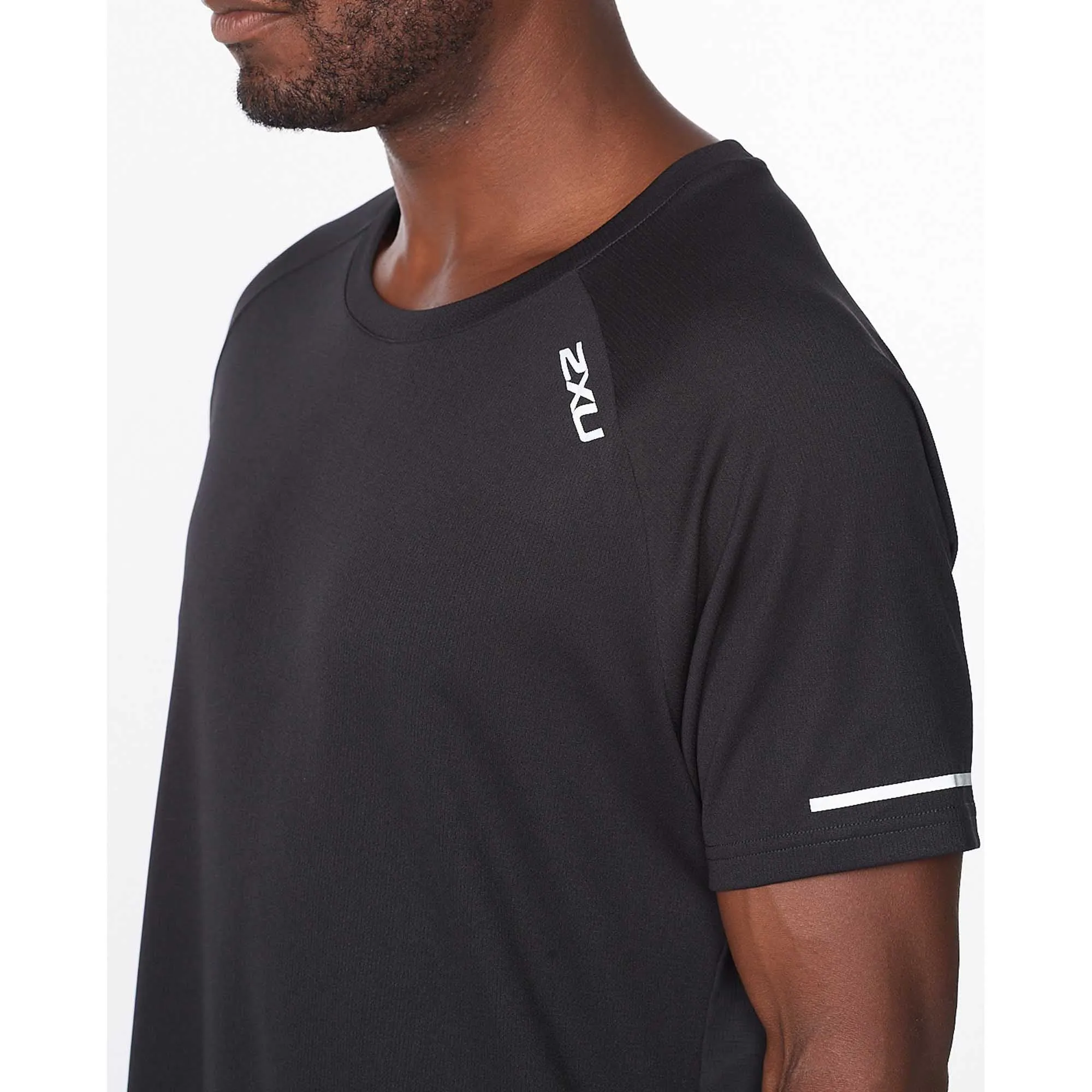 2XU | Men's Aero Tee - Black