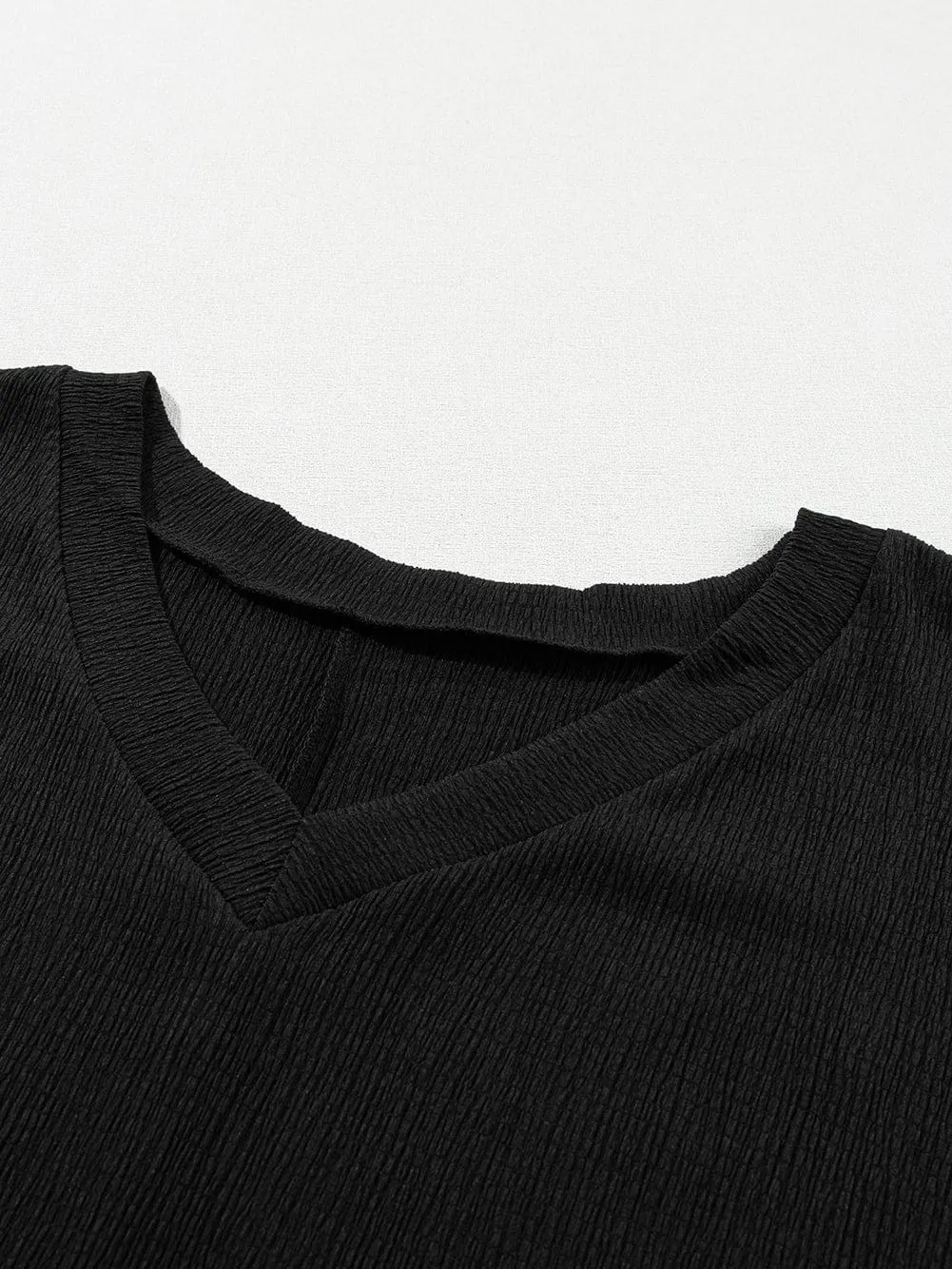 Black Crinkled V Neck Wide Sleeve Tee-Shirt with Breathable Fabric