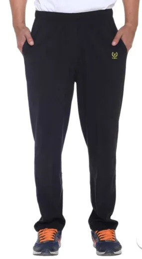 Men's Black Solid Polycotton Regular Trackpants