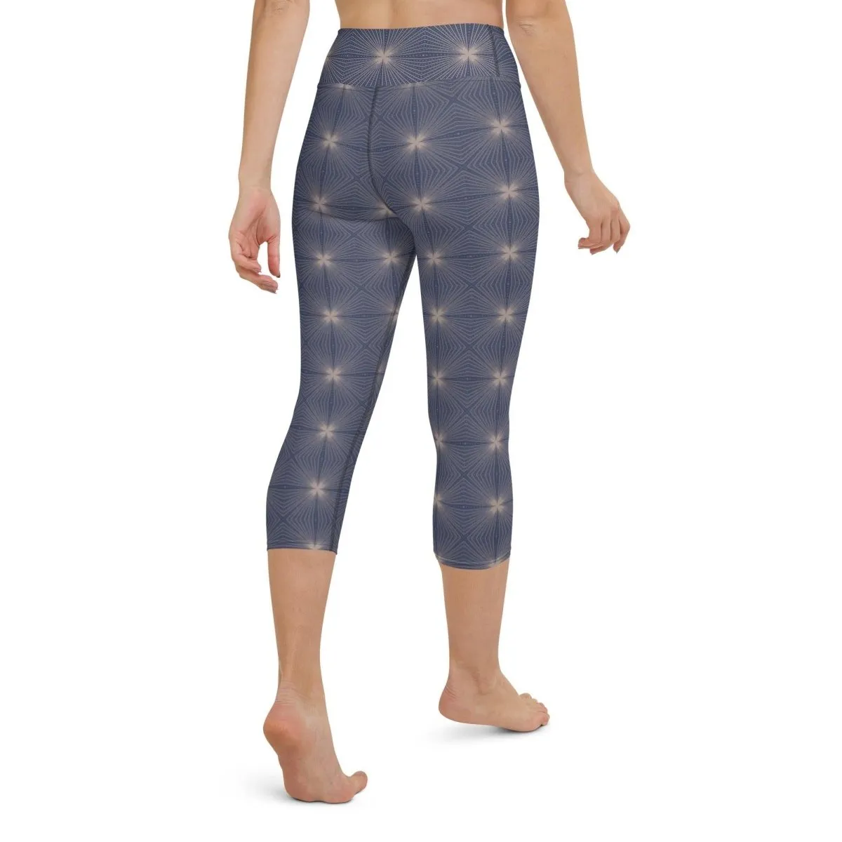 Stars Connected Women's Capri Yoga Pants