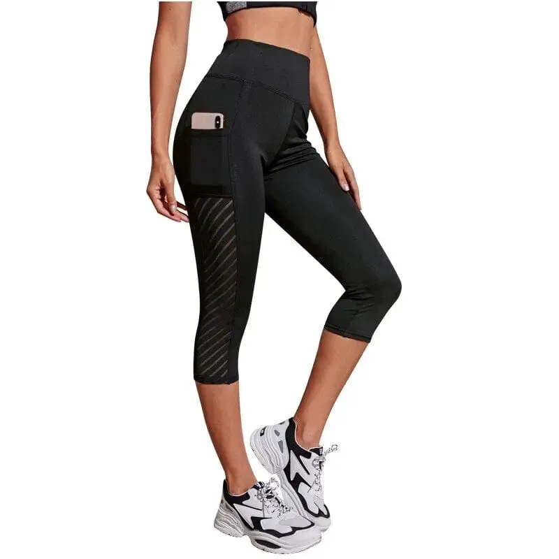 Women Large Panel Pocket Design with High Waist, Hip Lift, Slimming Yoga Pants.